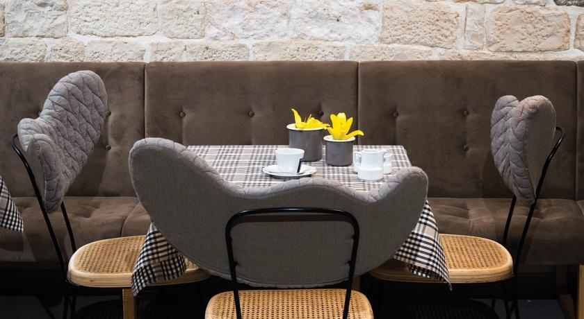 XII Century Heritage Hotel Trogir Bagian luar foto