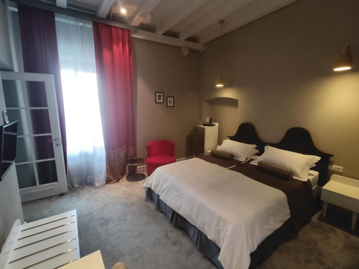 XII Century Heritage Hotel Trogir Bagian luar foto